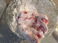 垂涎欲滴的炸猪排做法图解3)