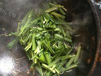 特色美食-韭菜炒豆芽做法图解7)