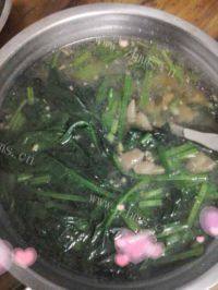 家常菜菠菜猪肝汤