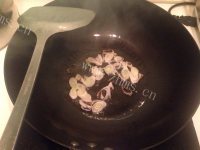 色泽鲜亮的家常土豆丝做法图解7)