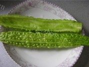 拌苦瓜做法图解1)