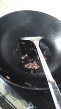 新鲜的凉拌马齿苋做法图解6)