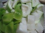 杂蔬排骨汤