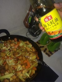 美味的干锅花菜做法图解17)