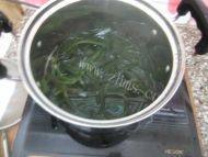 很有食欲的海带炒肉丝做法图解2)