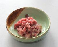 家常菜黑豆苗炒肉丝做法图解1)