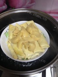 可口的虾仁腐皮包做法图解11)