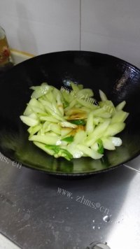 家常菜红烧黄瓜做法图解4)