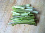 香菜豆腐做法图解3)