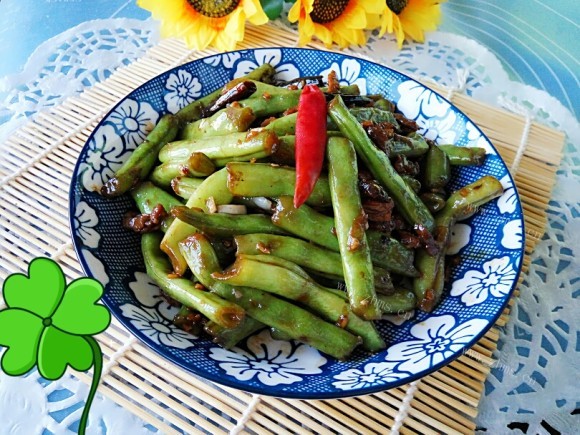 喷香的干煸豆角