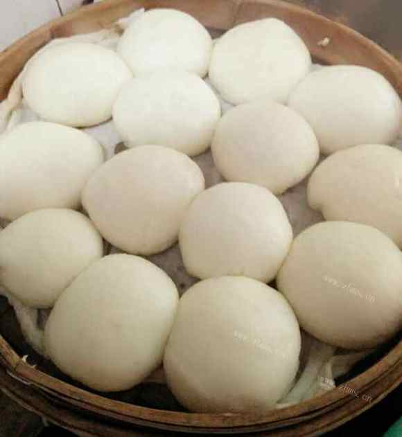 喷香的豆沙包