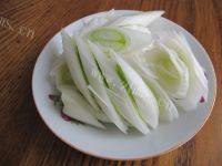 简单易学的杏鲍菇炒肉片做法图解3)