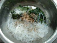 诱人的凉拌菠菜做法图解8)