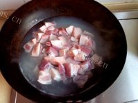 美味佳肴般的红烧肉做法图解2)