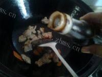 让人怀念的黄瓜炒肉片做法图解6)