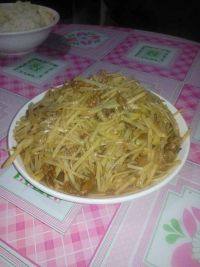 家常菜炝炒土豆丝