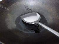 美味的麻辣鸡翅做法图解8)