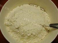 家庭版广式豆沙月饼做法图解3)
