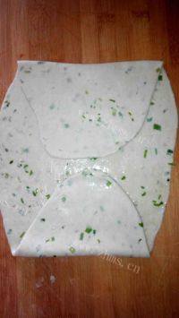 特色美食-香葱苏打饼干做法图解4)