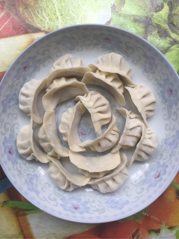 包饺子