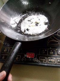 家常菜小炒油麦菜做法图解5)