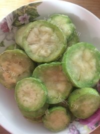 五味俱全的油焖茄子做法图解4)