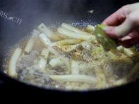 「DIY美食」炒年糕做法图解21)