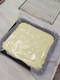 自制奶油蛋糕卷做法图解12)
