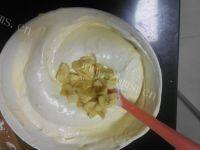 自制香蕉戚风做法图解12)