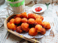 香脆炸土豆丸子