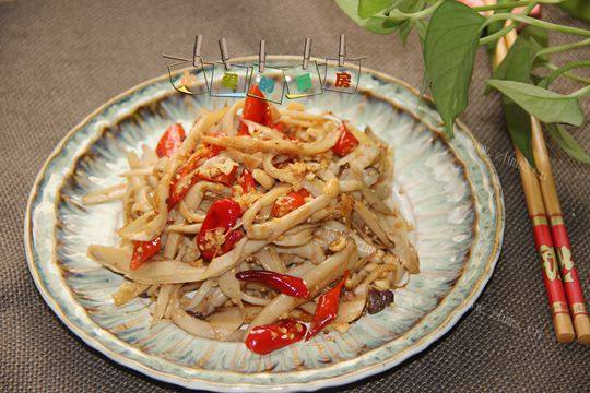 喷香的干煸杏鲍菇