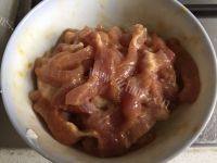 芹菜肉丝炒火腿做法图解1)