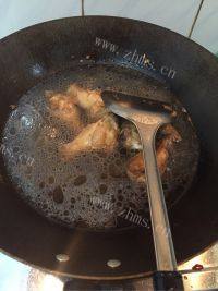 家常菜鸡腿炖土豆做法图解5)