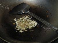 下饭的蒜蓉开背虾做法图解6)