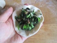 清甜香软青菜香菇包做法图解9)