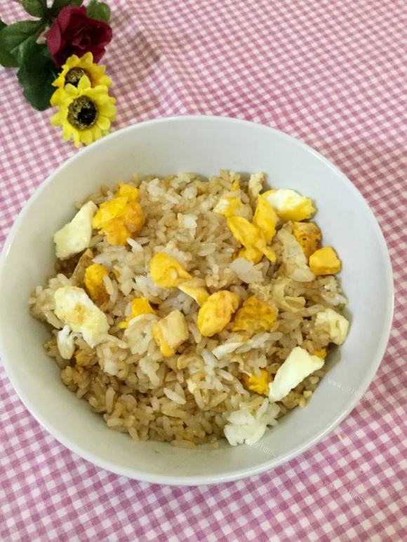 香气浓郁的鸡蛋炒饭