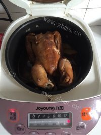 美味的电饭煲版烤鸡做法图解12)