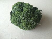 家常菜西兰花炒肉做法图解1)