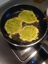 诱人的南瓜饼做法图解5)