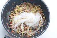 肉末黄豆芽做法图解8)