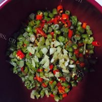 家常菜肉末酸豆角做法图解3)