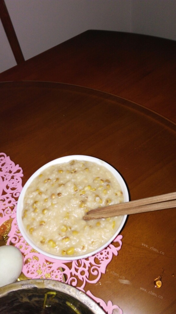 香气浓郁的绿豆粥