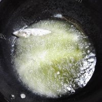 椒盐沙丁鱼的做法图解八