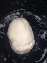 好吃的酸豆角包做法图解4)