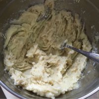 土豆泥吐司披萨做法图解2)