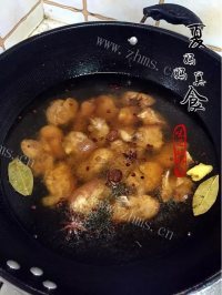 美味的香辣猪蹄做法图解7)