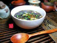 美味的紫菜虾皮蛋花汤做法图解9)