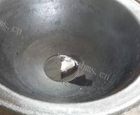 家常菜毛豆炒茭白做法图解2)