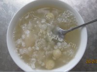 银耳雪梨粥做法图解6)