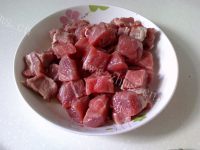 清淡的红烧牛腩做法图解2)